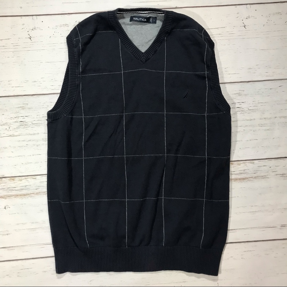 1 piece of men navy blue/ gray vest.